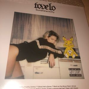 Tove Lo Sunshine Kitty vinyl with signed poster